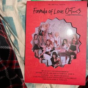 Formula of Love: O+T=<3 Album